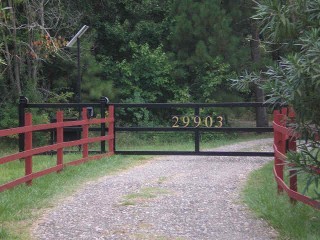 Numbered Flat Top Gate